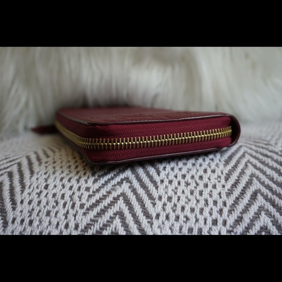 Louis Vuitton Zippy Wallet in Empreinte Leather - Picture 5 of 8